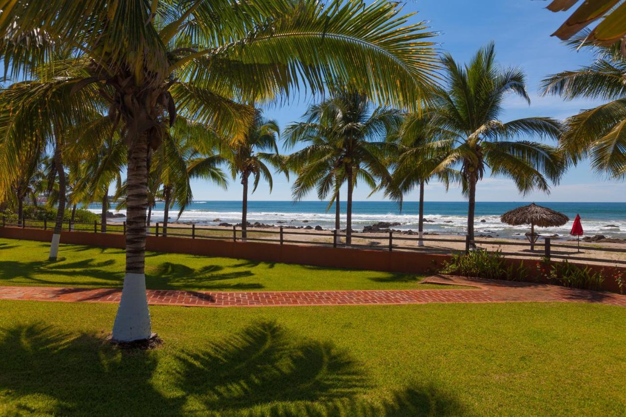 The Resort At Majahua Palms Тронконес Екстер'єр фото
